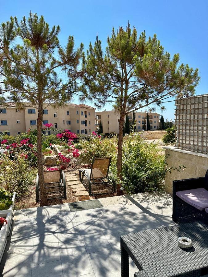 H&O Danaos Sea Breeze Apartment Paphos Exterior photo